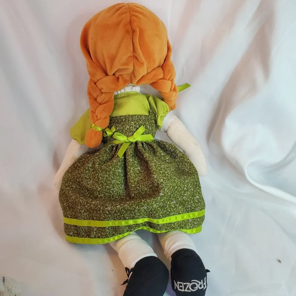 Frozen Broadway Musical Anna 15